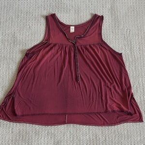 We The Free Women’s Burgundy Tank Top Size Medium
